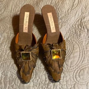 Olivia Rise Tal Size 6